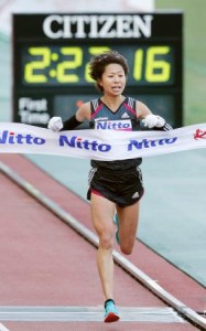福士加代子　大阪女子マラソン優勝
